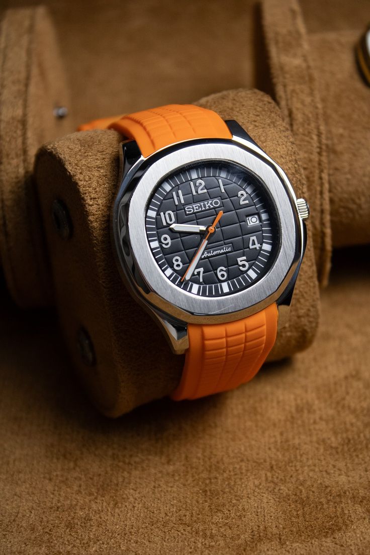 Aquanaut Mod Orange