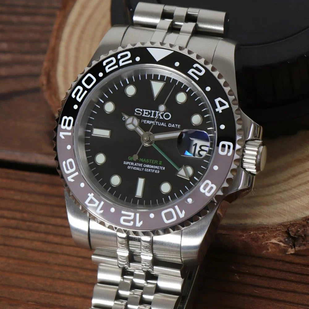 GMT Mod Bruce Wayne